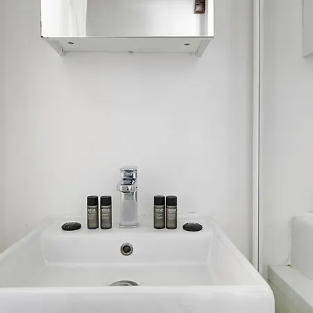 Bright In Le Marais Apartmán *